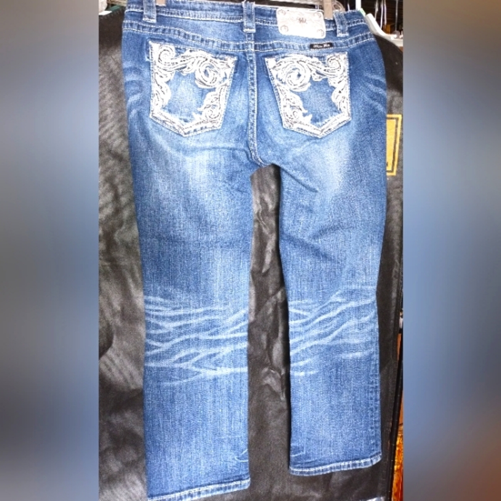 Miss Me Capri Boyfriend Cut Dream Catcher Pocket Jeans